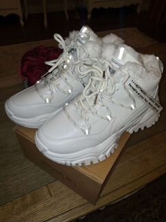 Зимние кроссовки