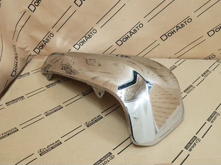 Накладка бампера задняя правая Toyota Hilux 8