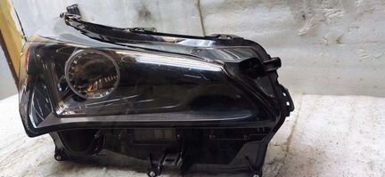 Фара правая Лексус NX200 NX200t NX300 рестайлинг