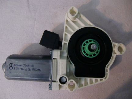 Двигатель стеклоподъемника Mercedes C 205 C 217