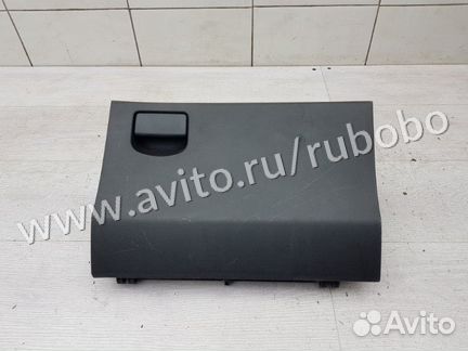 Бардачок Toyota Yaris NSP90 1NR-FE 2010