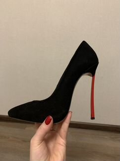 Туфли на высоком каблуке 37р