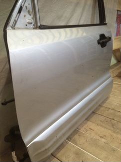 Mitsubishi Montero 3 дверь передняя левая