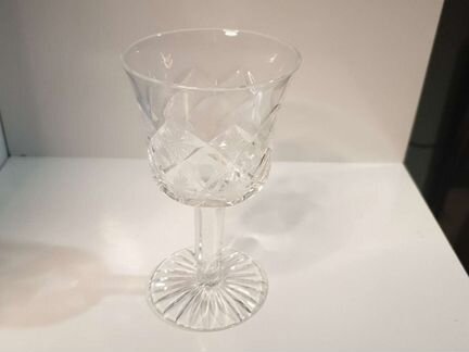 Рюмки хрустальные 8 шт