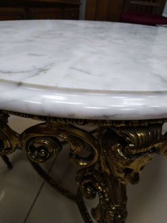 Столик салонный, Европа