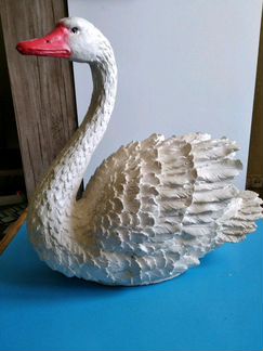 Лебедь большой. Фигура из гипса. Ручная работа