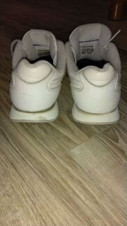 Белые кроссовки Reebok оригинал