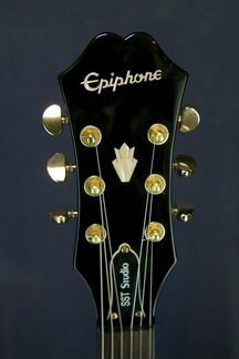 Epiphone Chet Atkins SST Studio vTakamine,Edwards