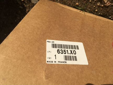 Фонарь з.прав Пежо 307