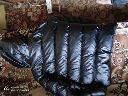 Фирменая куртка moncler